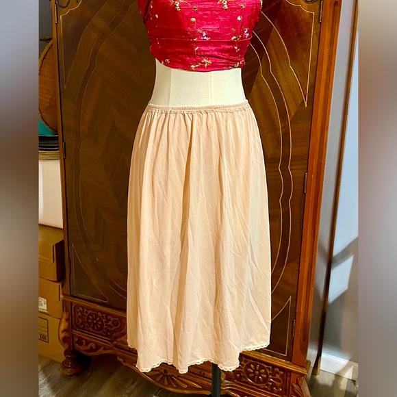 Vintage Silk Half Slip - Picture 1 of 7